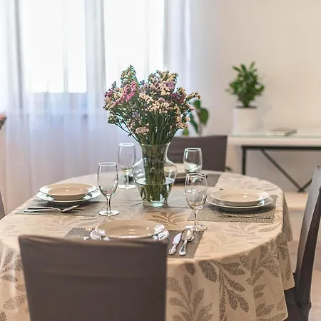 Apartment Revera